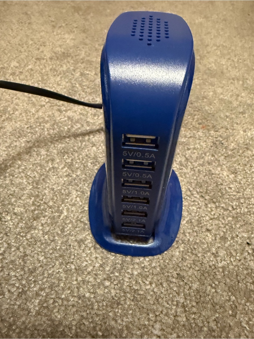 Blue USB Charging Station - Multi-Port - Picture 3 of 8